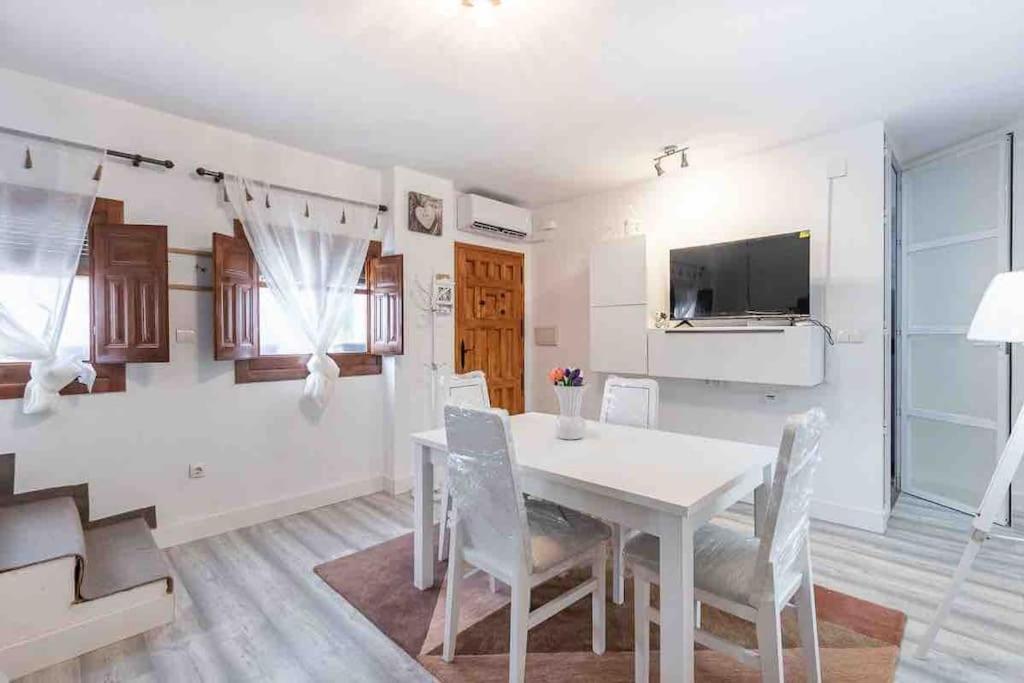 Entire House Close To Albaicin And The City Center Granada Exterior photo